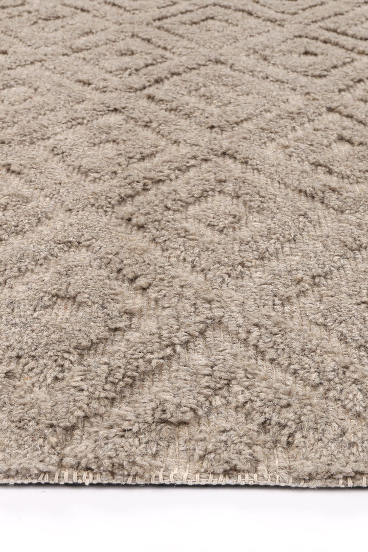 Goa Plush Diamond Ash Rug