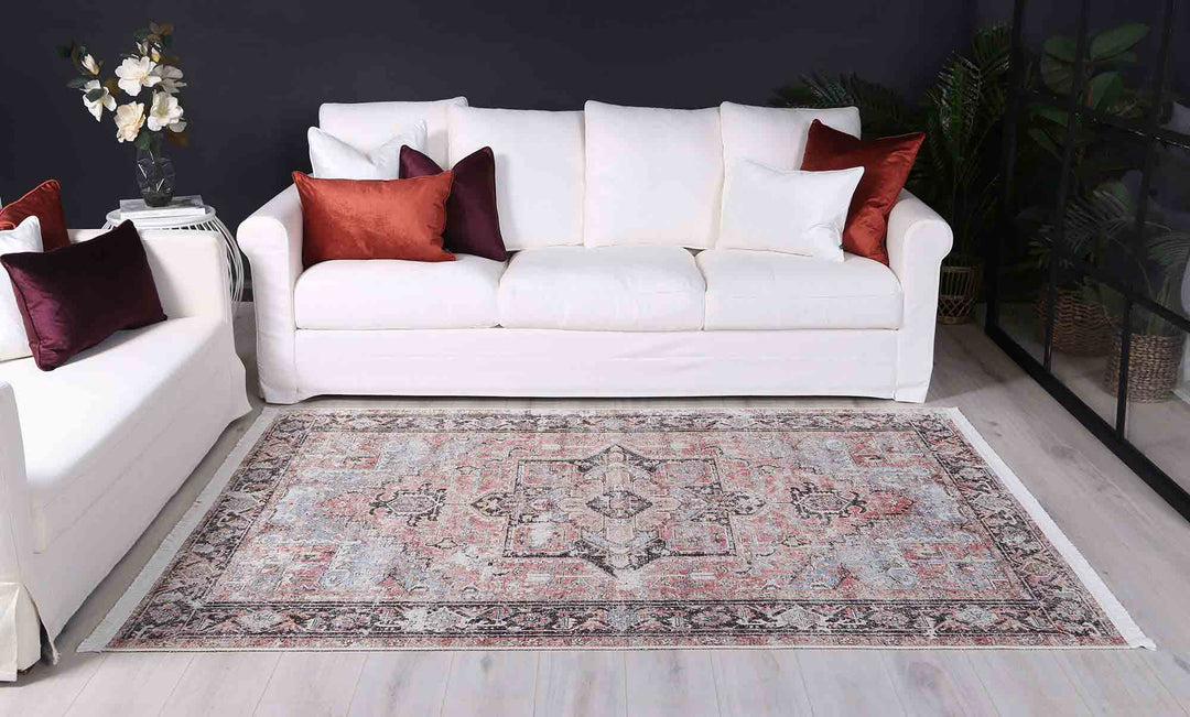 Vintage Crown Waterproof Muted Traditional Rug