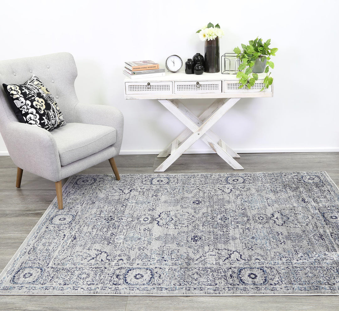 Arya Light Grey Ziegler Traditional Ikat Rug