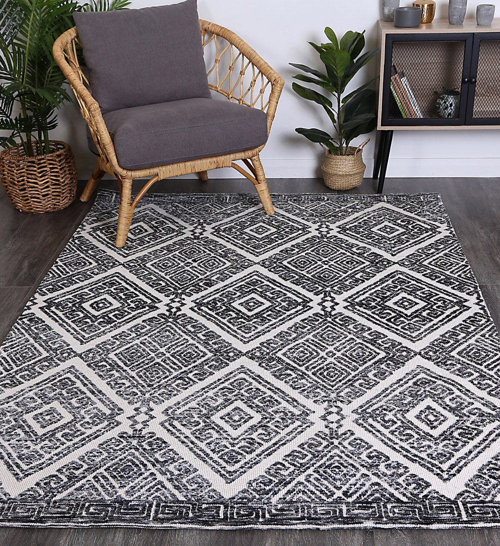 Amritsar Diamond Anthracite Rug