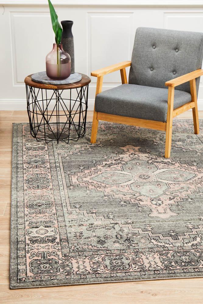 Avenue 703 Grey Rug