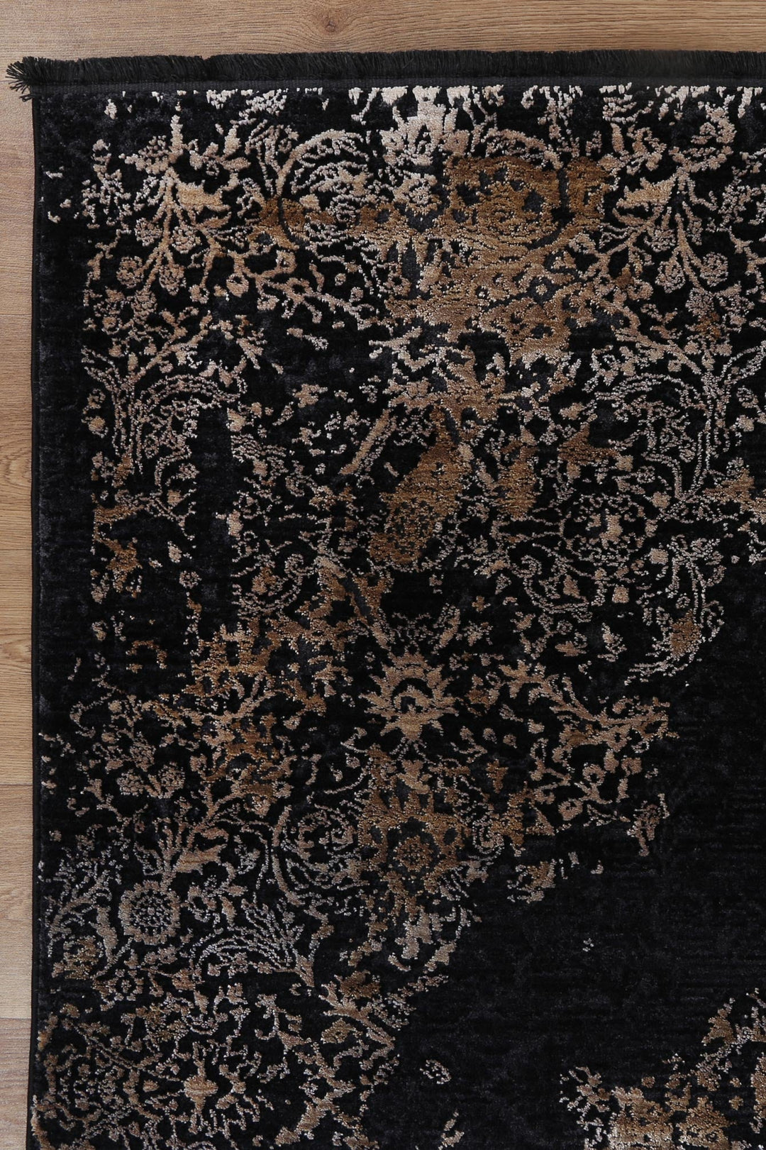 Brooklyn Distressed Medallion Gold Rug