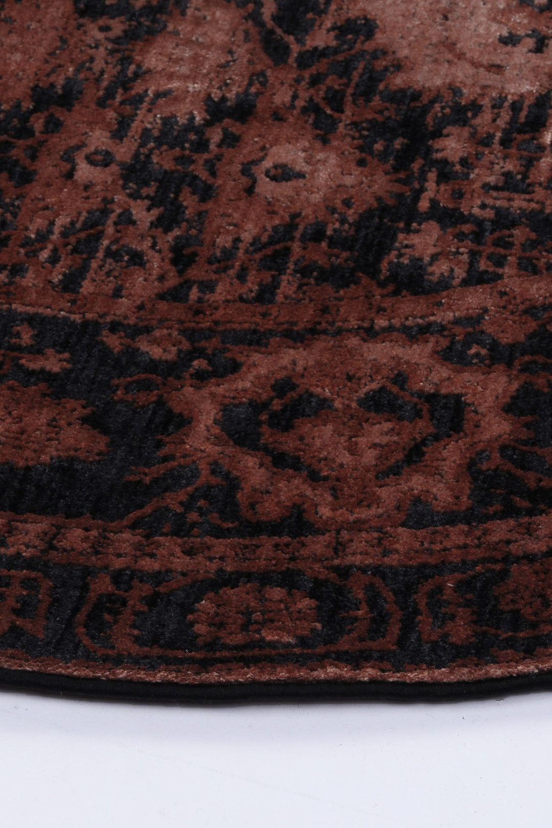 Brooklyn Vintage Oriental Rust Round Rug