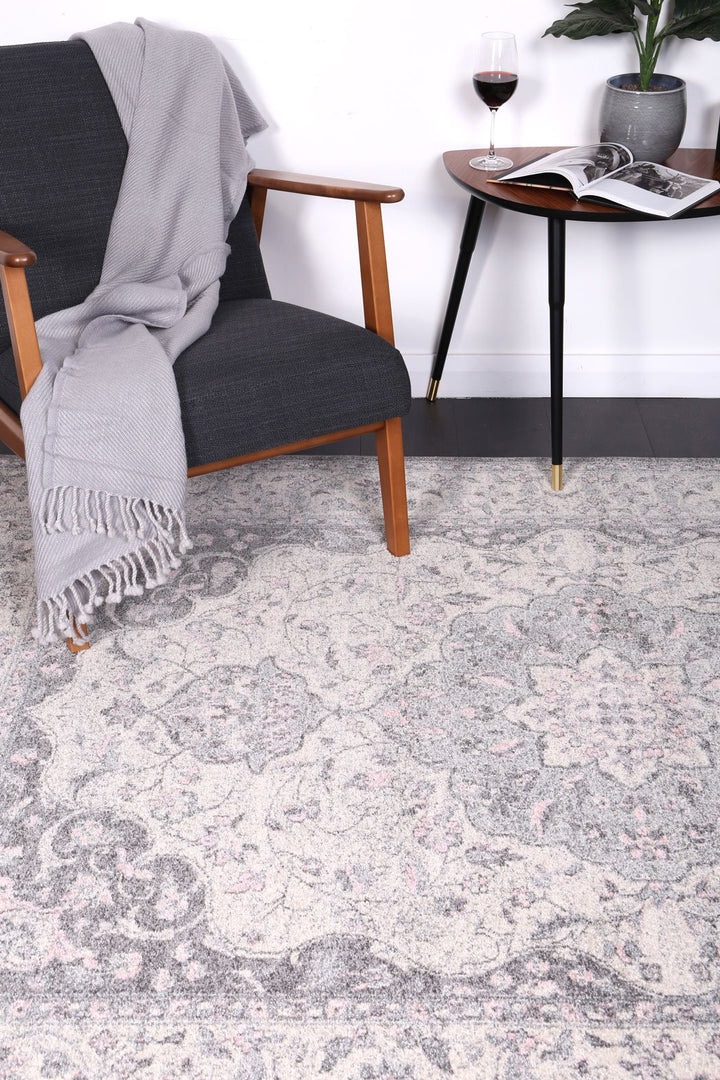 Delicate Grey Oriental Rug