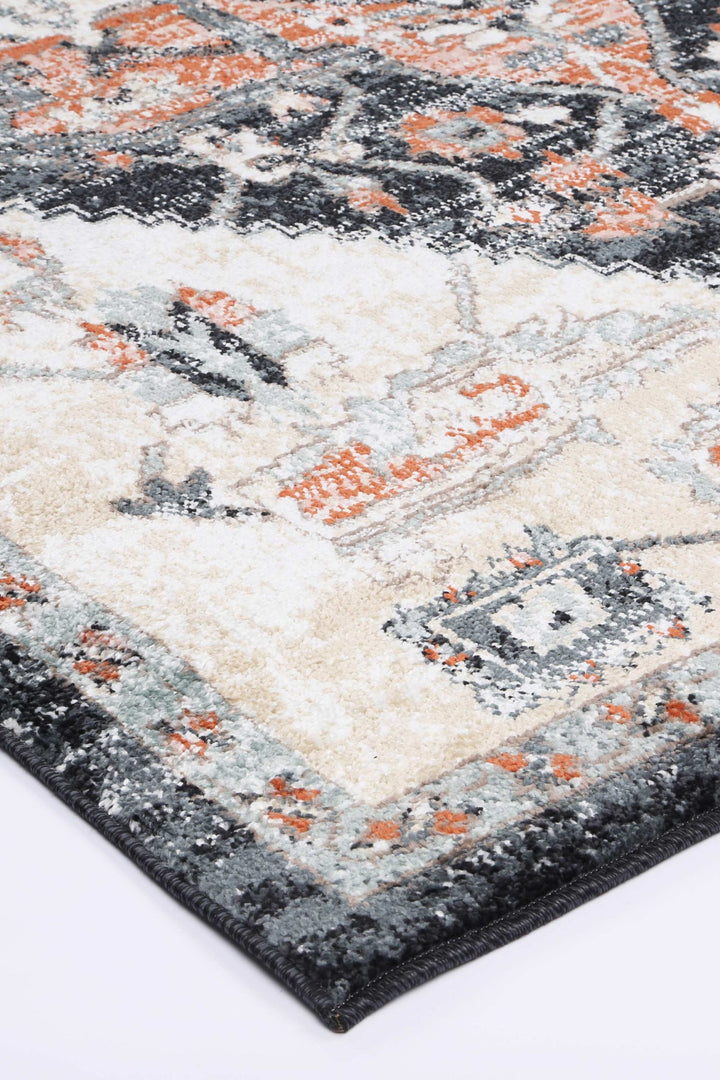 Estate Traditional Cream Black Rug