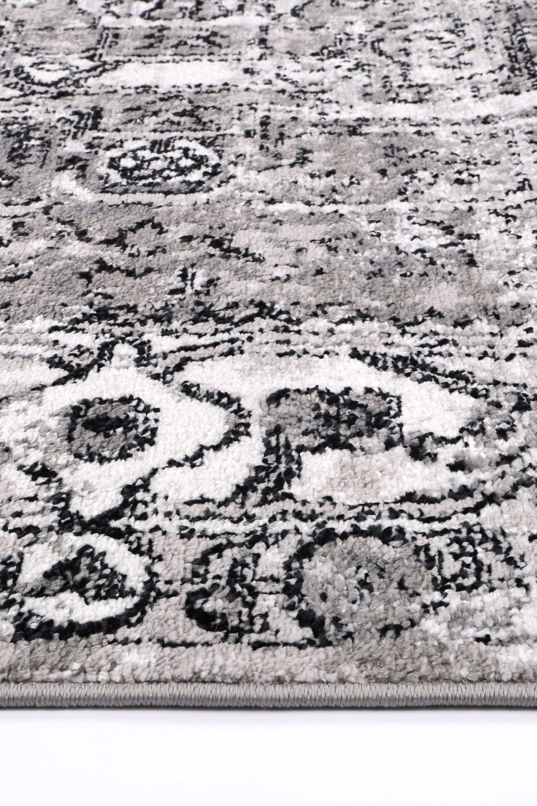 Estate Traditional Black Grey Rug