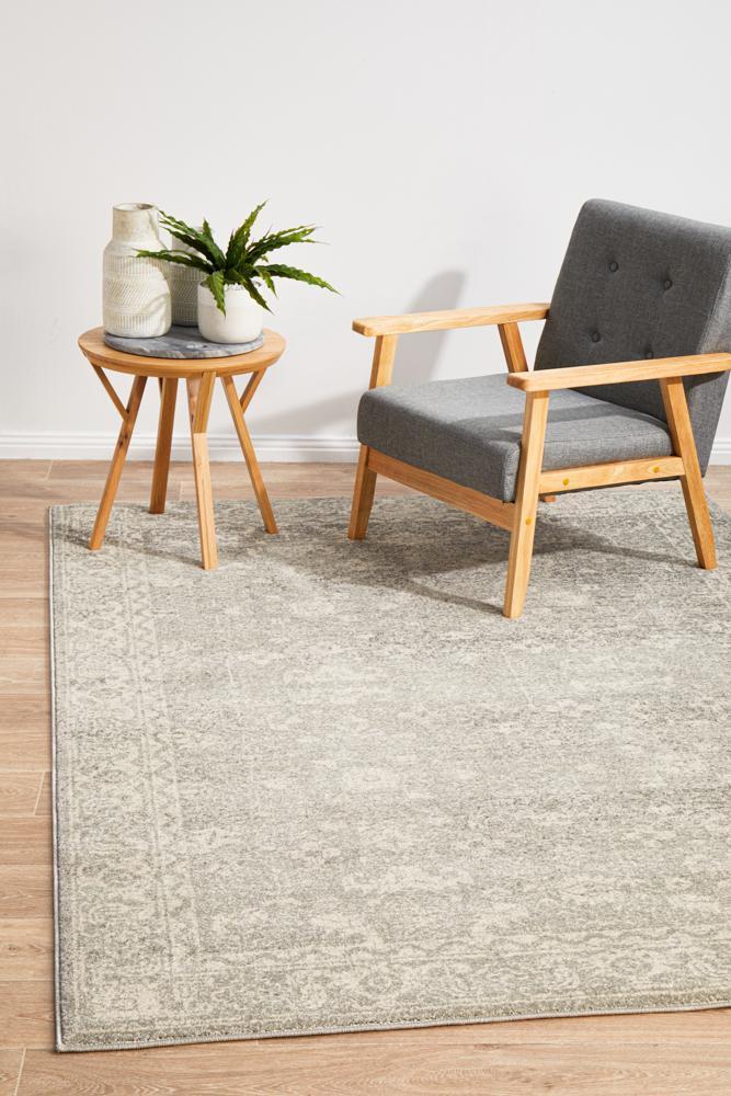 Evoke Shine Silver Transitional Rug