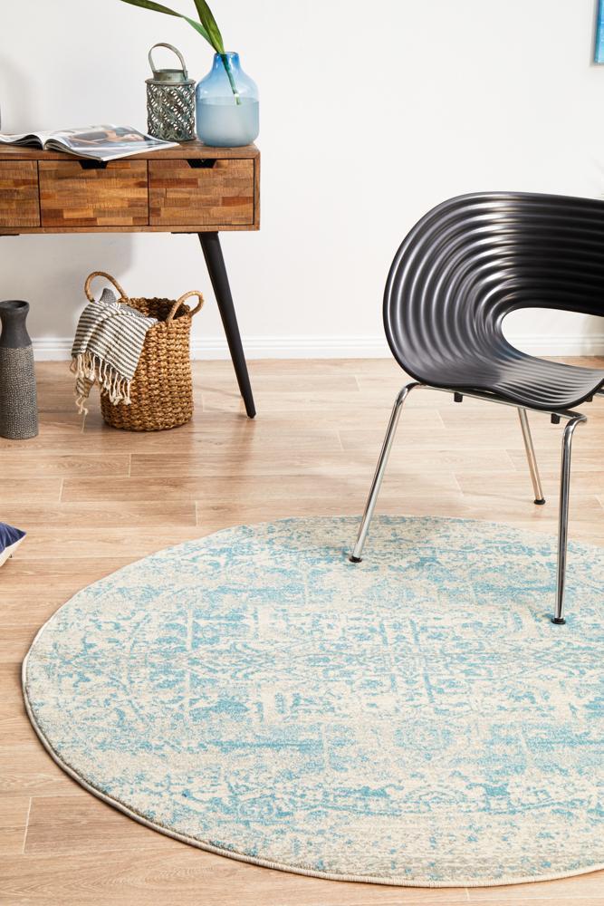 Evoke Glacier White Blue Transitional Round Rug