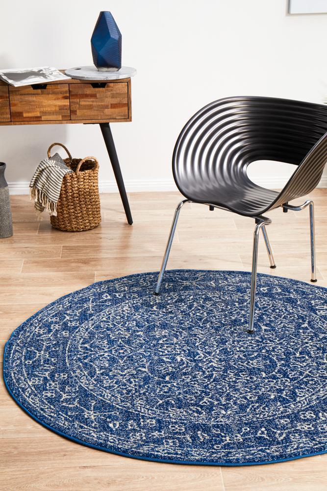 Evoke Artist Navy Transitional Round Rug