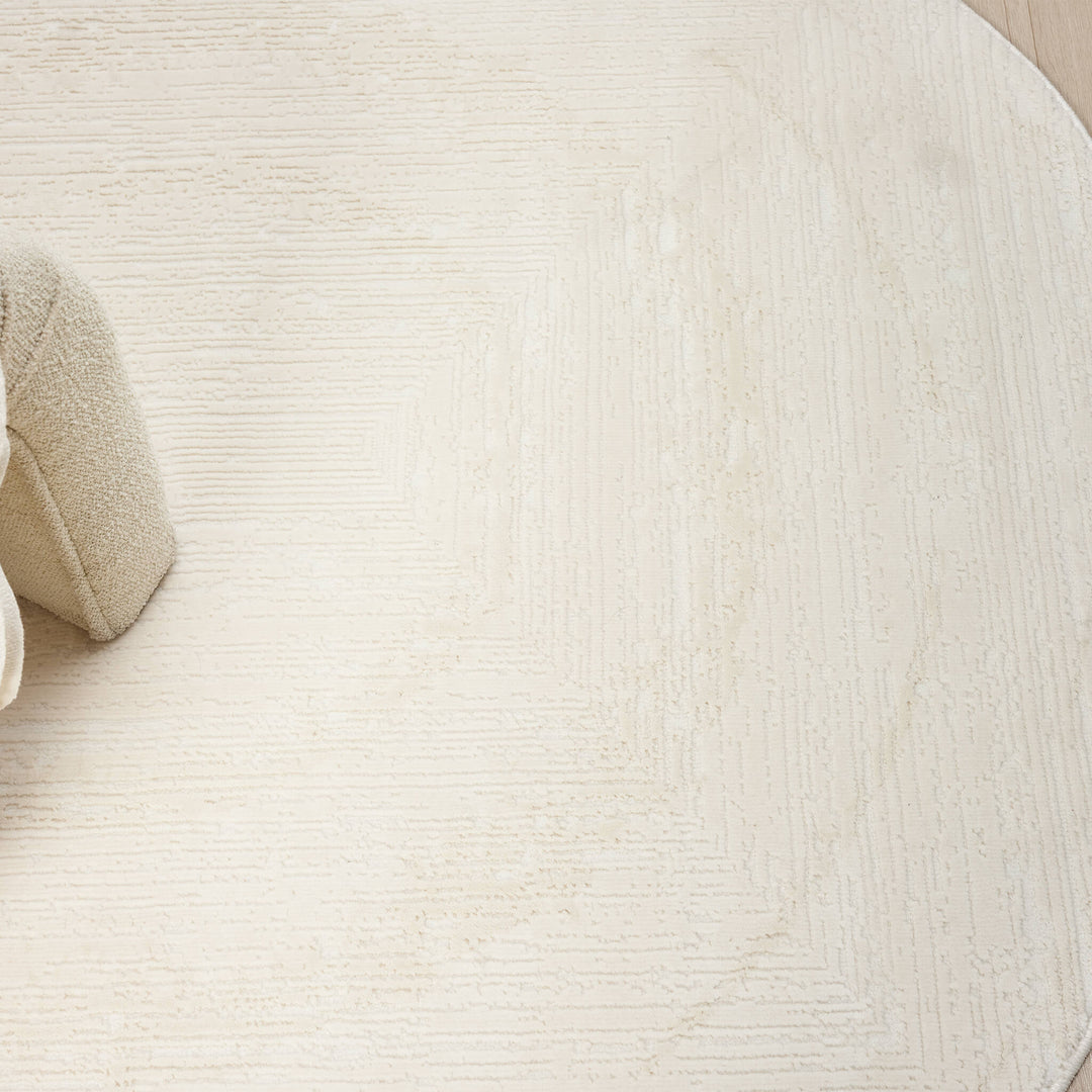 Luxe Distressed Border Warm Cream Round Rug