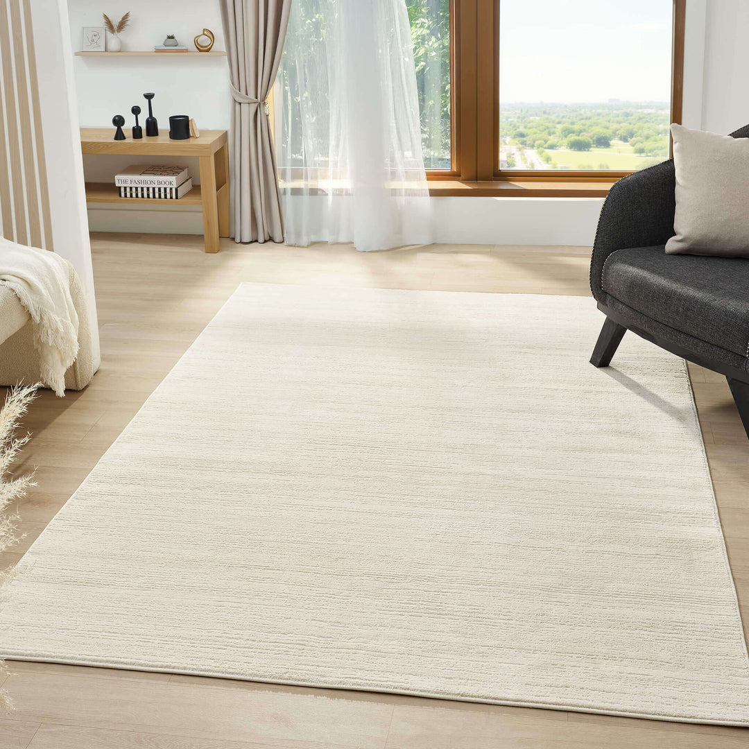 Luxe Distressed Border Cream