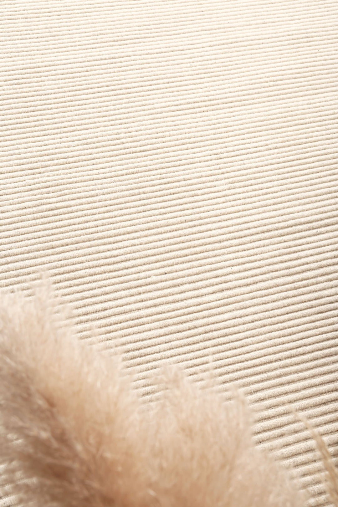 Goa Modern Wool Cream Rug