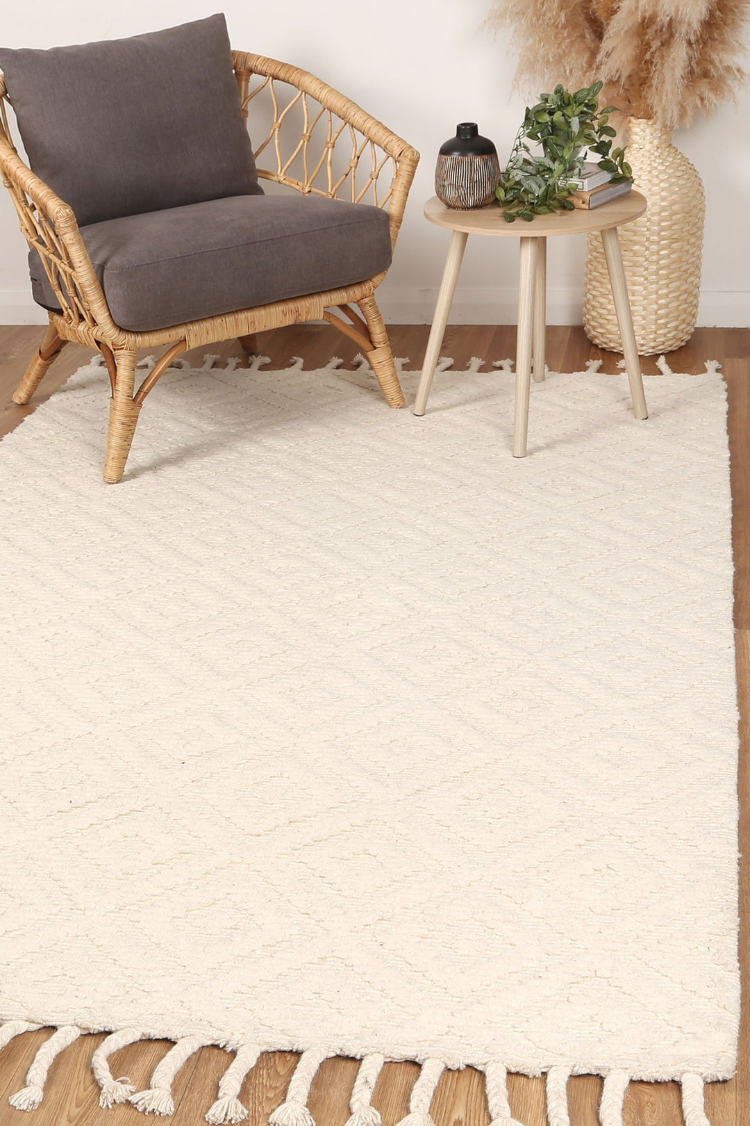 Goa Plush Diamond Cream Rug Hallway Runner