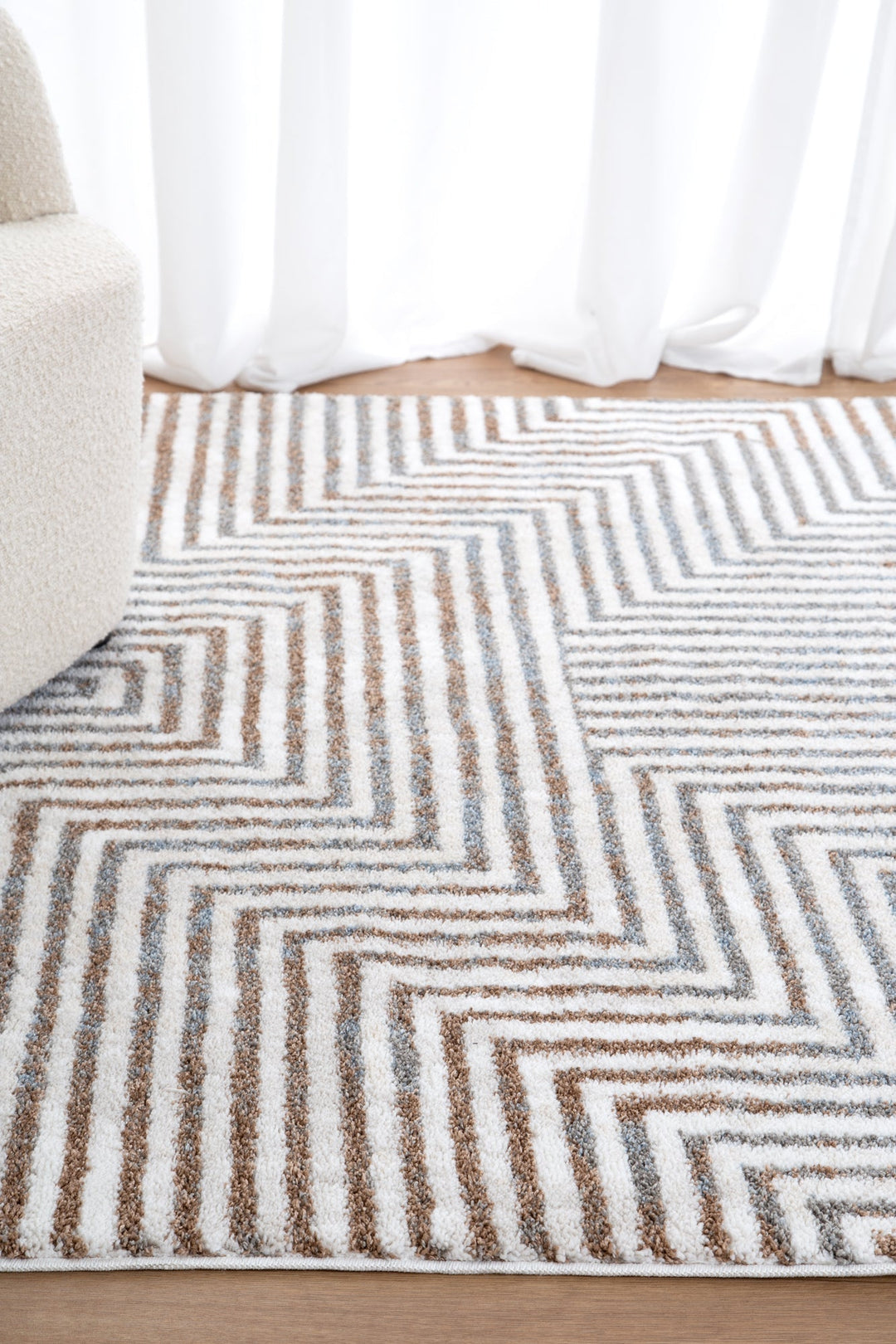 Grace Geometric Polyester Rug