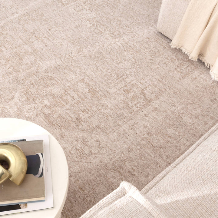 Heritage Distressed Medallion Beige Rug