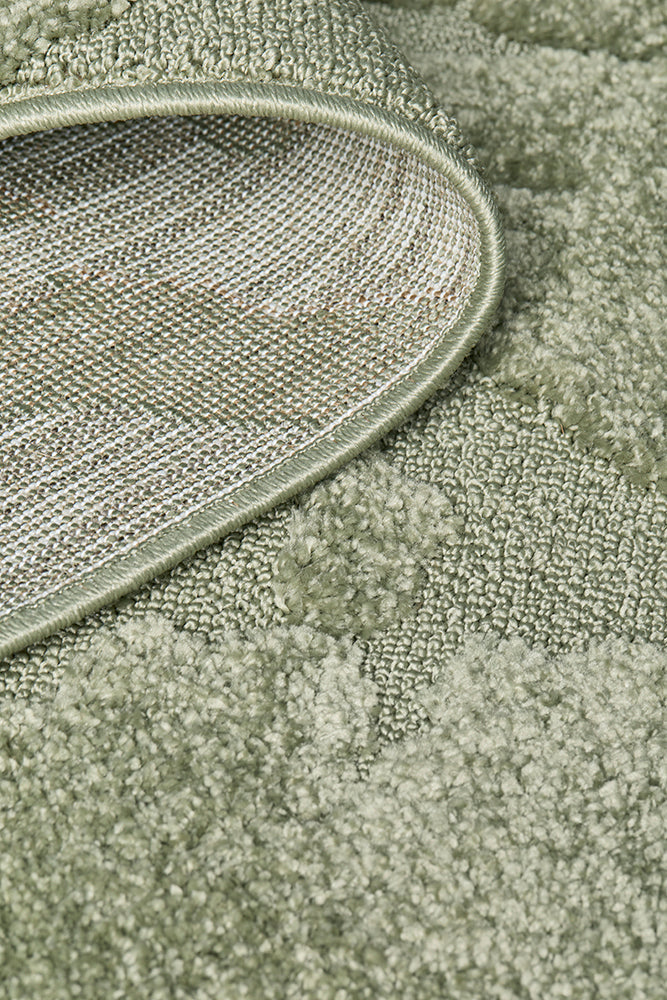 Haven Nyla Sculpted Pattern Green Runner Rug