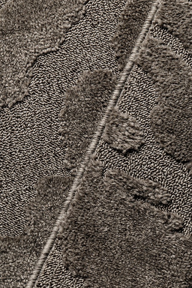 Haven Nyla Sculpted Pattern Mocha Runner Rug