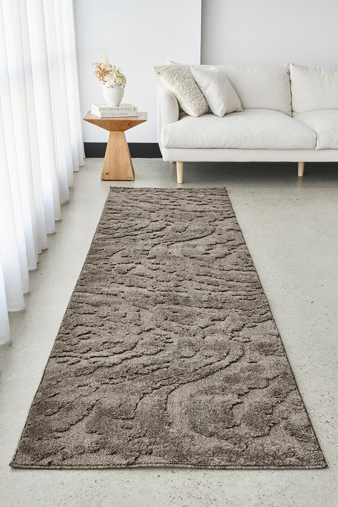 Haven Nyla Sculpted Pattern Mocha Rug