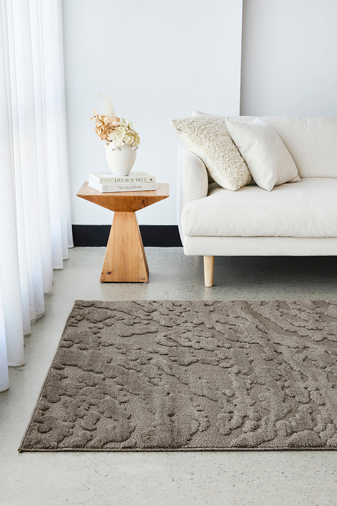 Haven Nyla Sculpted Pattern Mocha Rug