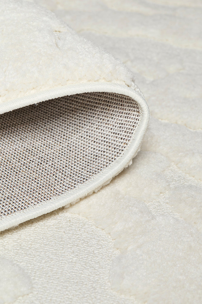Haven Nyla Sculpted Pattern White Runner Rug