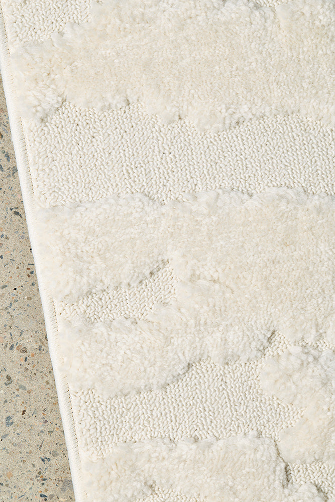 Haven Nyla Sculpted Pattern White Rug