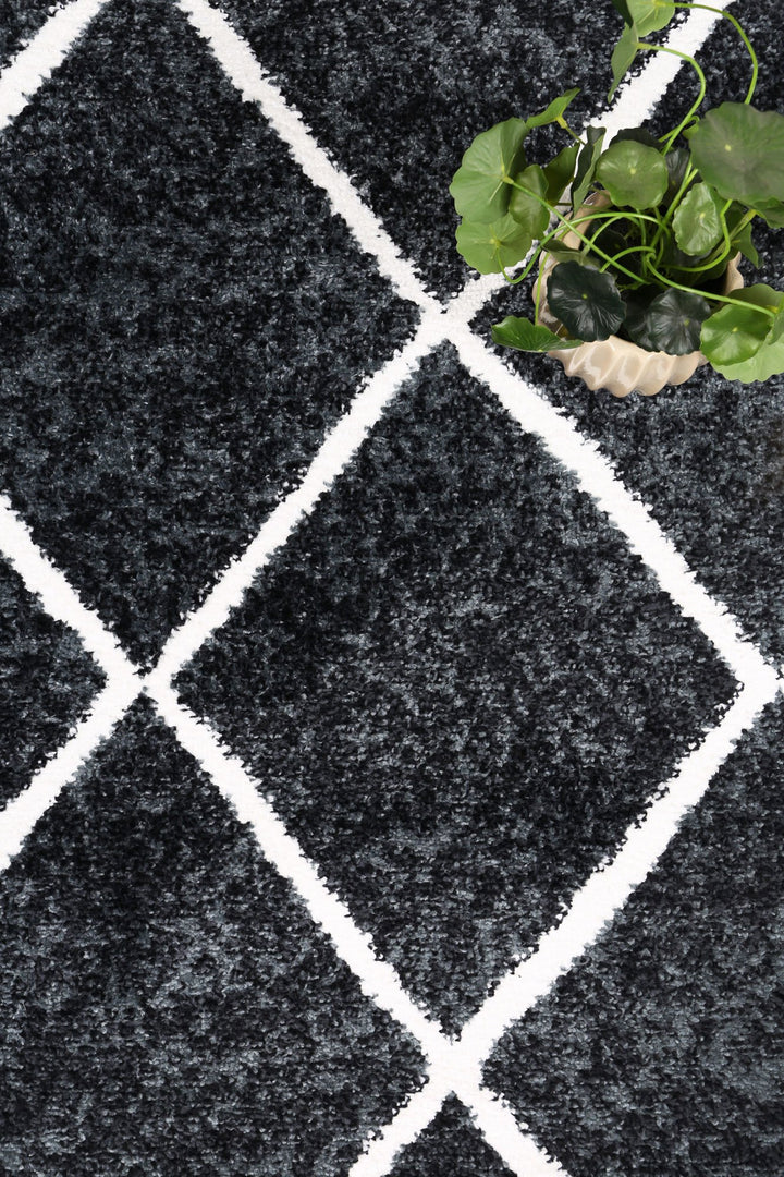 Kimberley Diamond Charcoal Rug