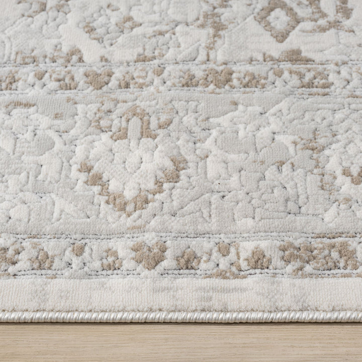 Timeless Texture Floral Border Pearl Rug