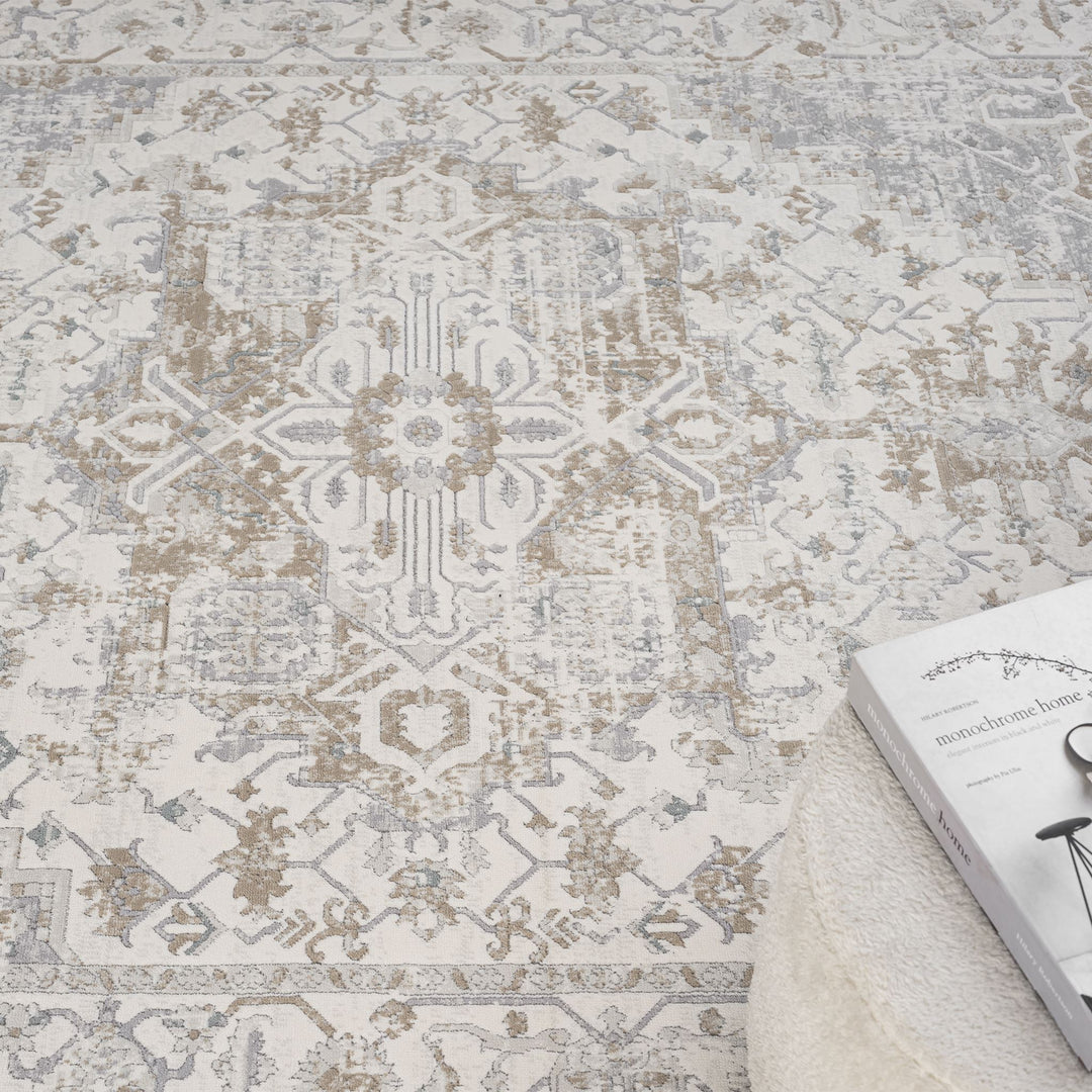 Timeless Texture Vintage Medallion Frost Rug