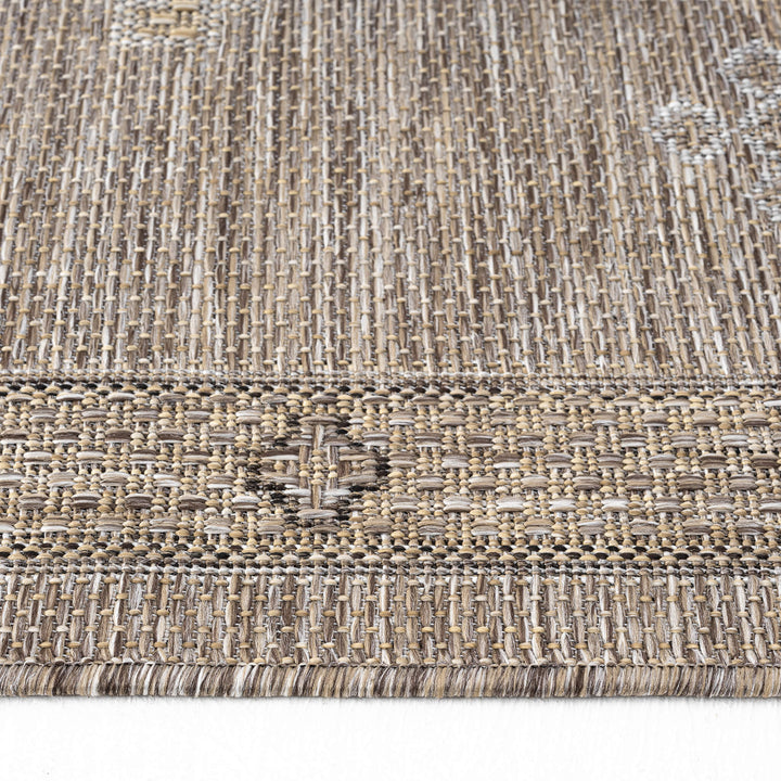 Earthbound Medallion Ash Runner Rug