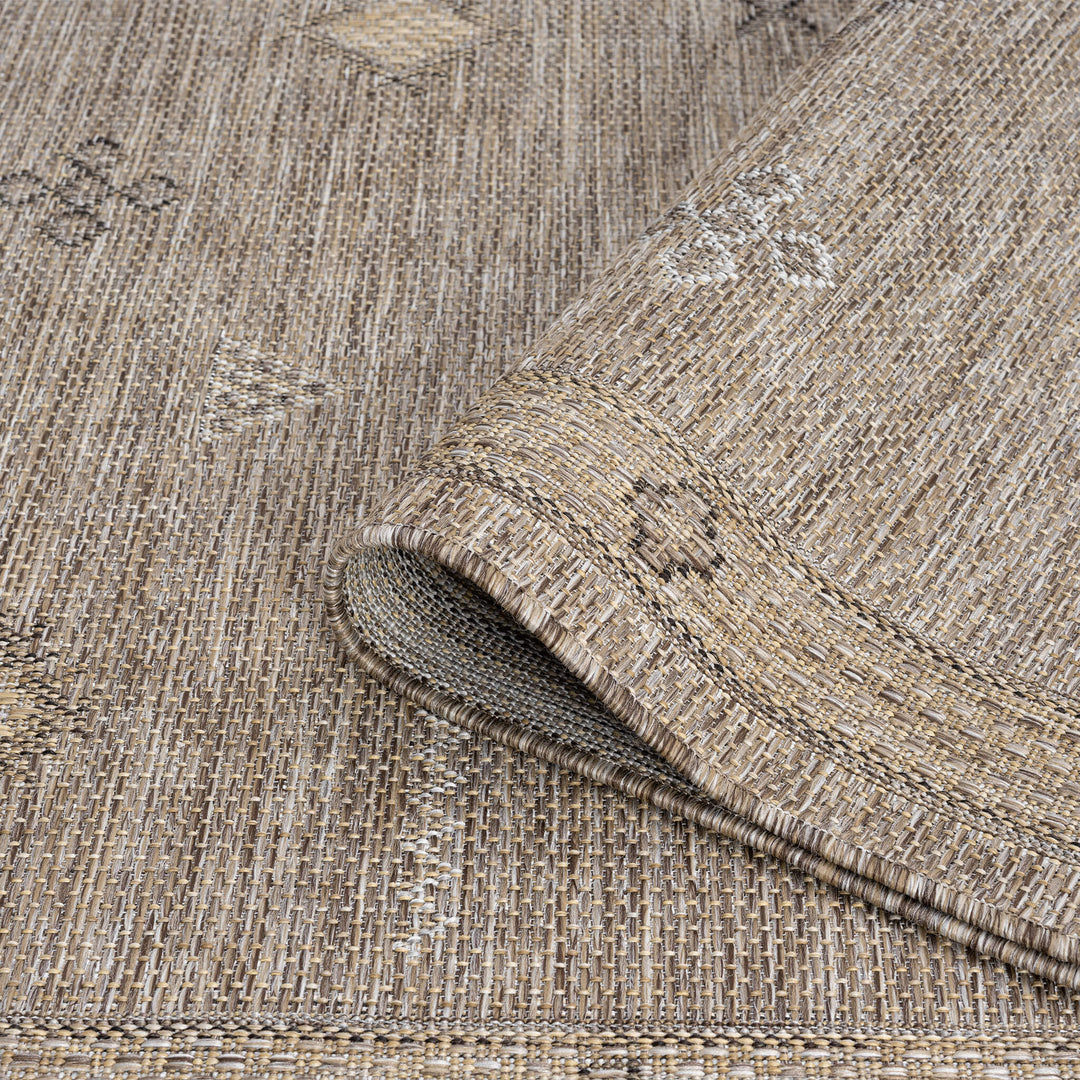 Earthbound Medallion Ash Rug