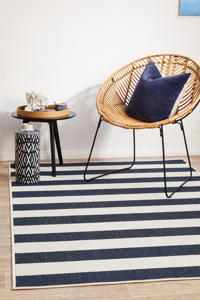 Seaside 4444 Navy White Rug