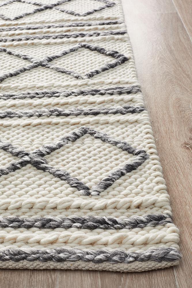 Studio Milly Textured Woollen Rug White Grey