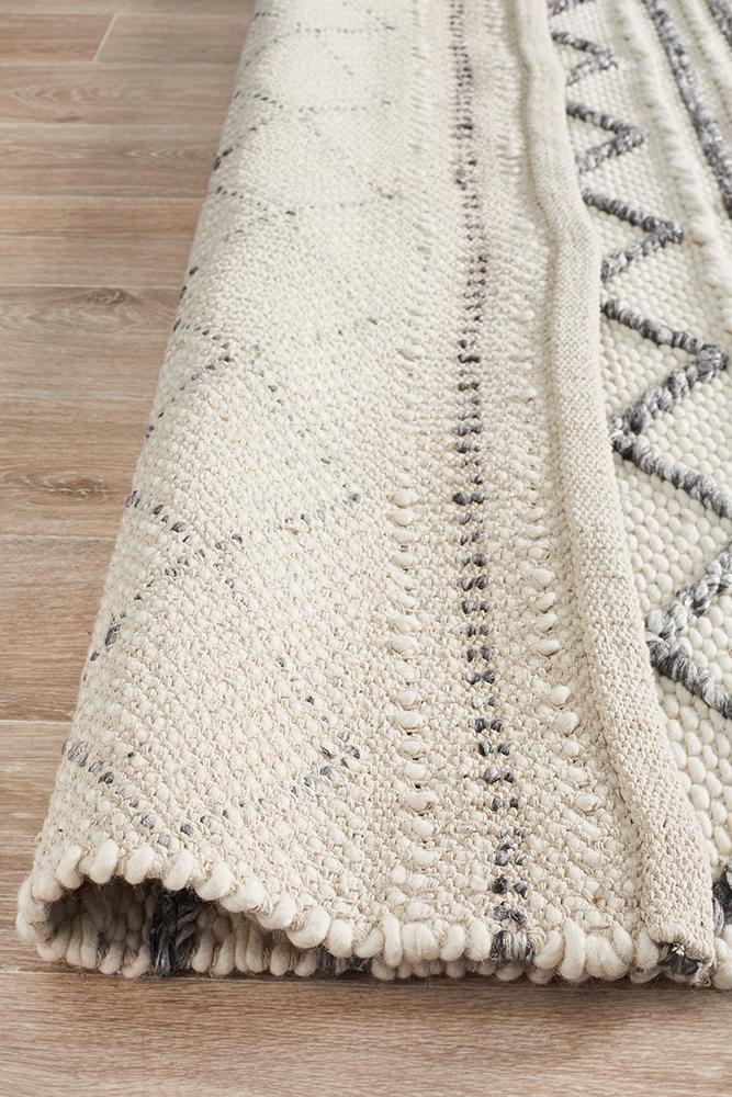 Studio Milly Textured Woollen Rug White Grey