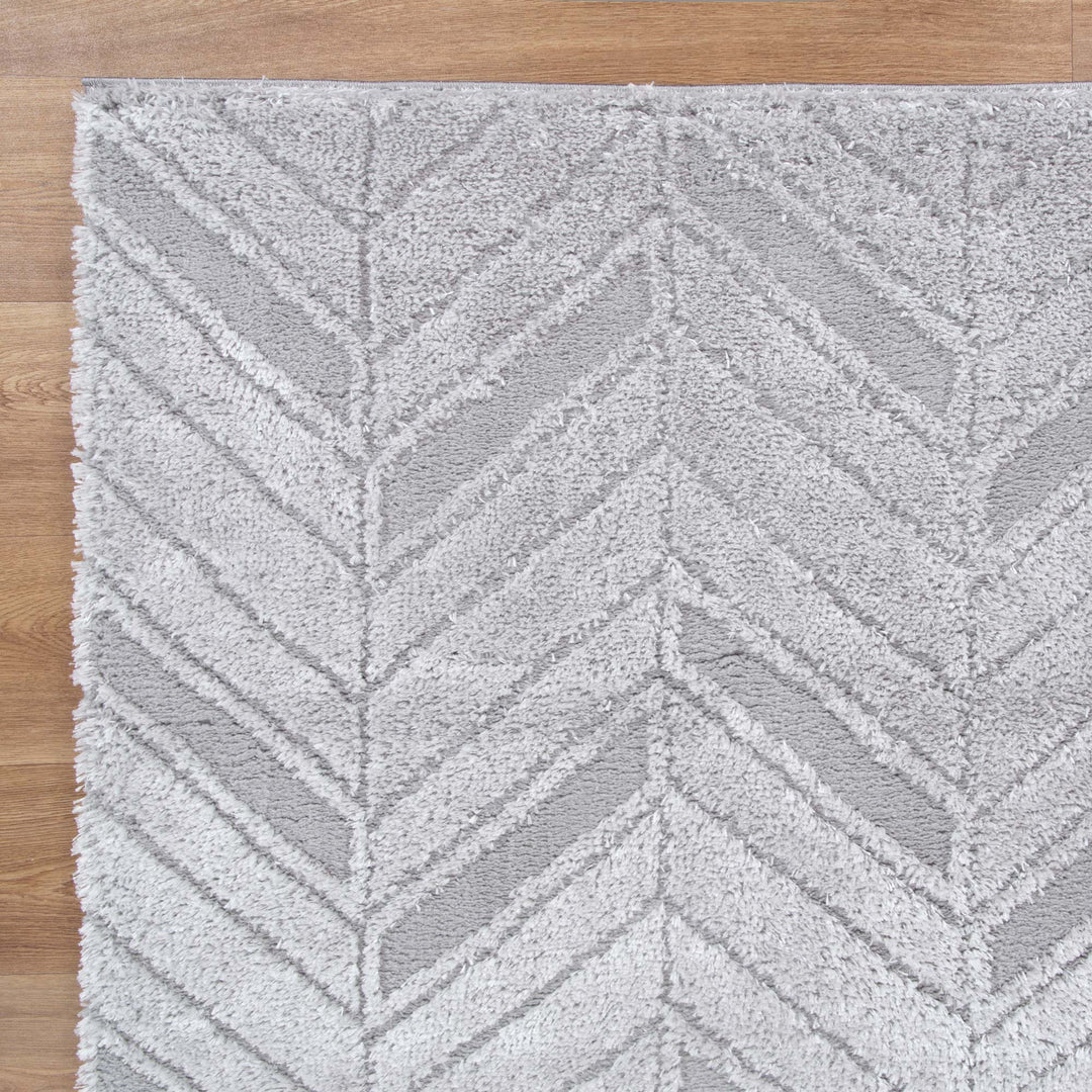 Tender Chevron Silver Shag Rug