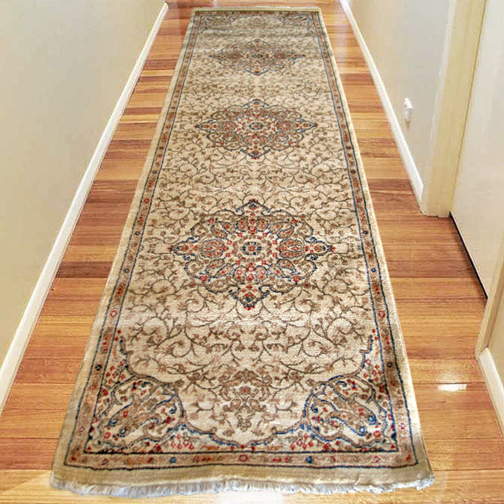 Prince 1324 Ivory Hallway Runner