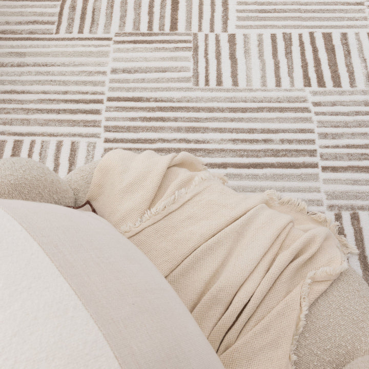 Wellington Geometric Lines Brown Rug