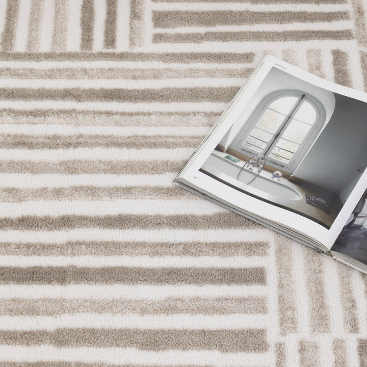 Wellington Geometric Lines Beige Rug