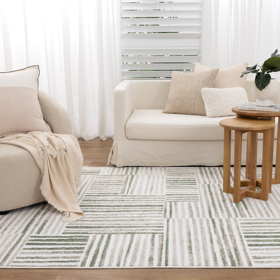 Wellington Geometric Lines Green Rug