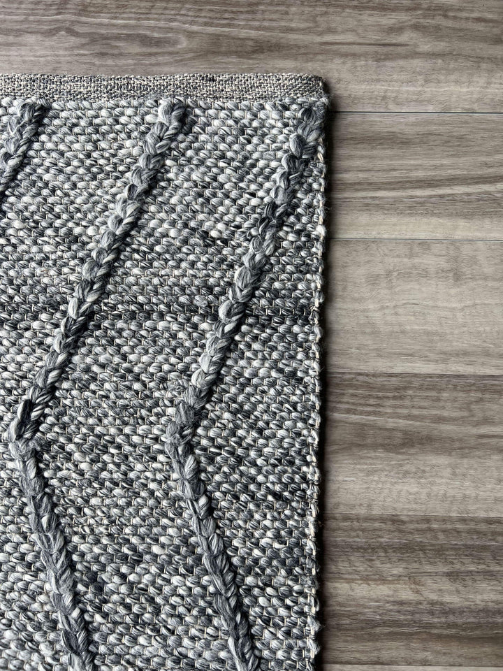 Zig Zag Dark Grey Hallway Runner