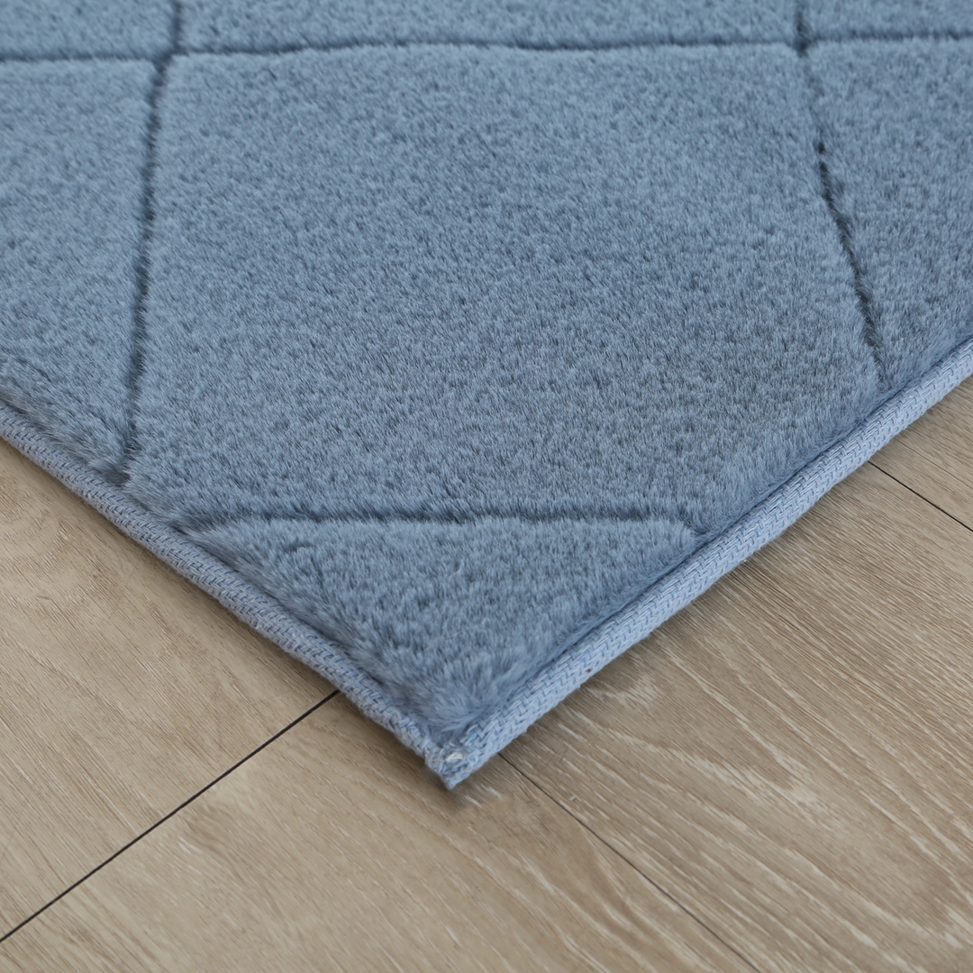 Plush Faux Fur Blue Diamond Rug