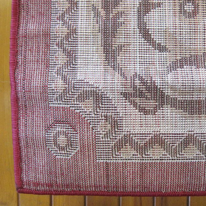 Affordable 1920 Red Classic Rug