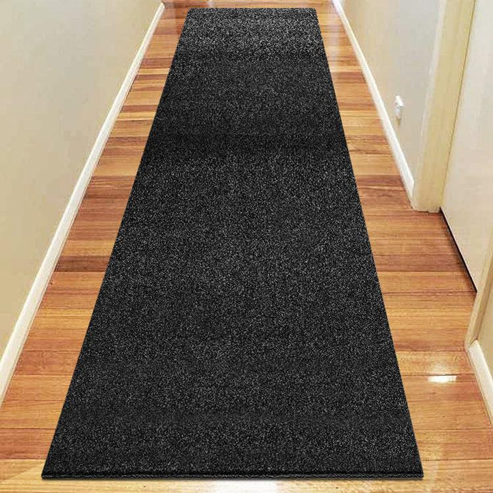 Simple 6365 Black Hallway Runner